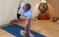 Yoga para aliviar dolores de espalda